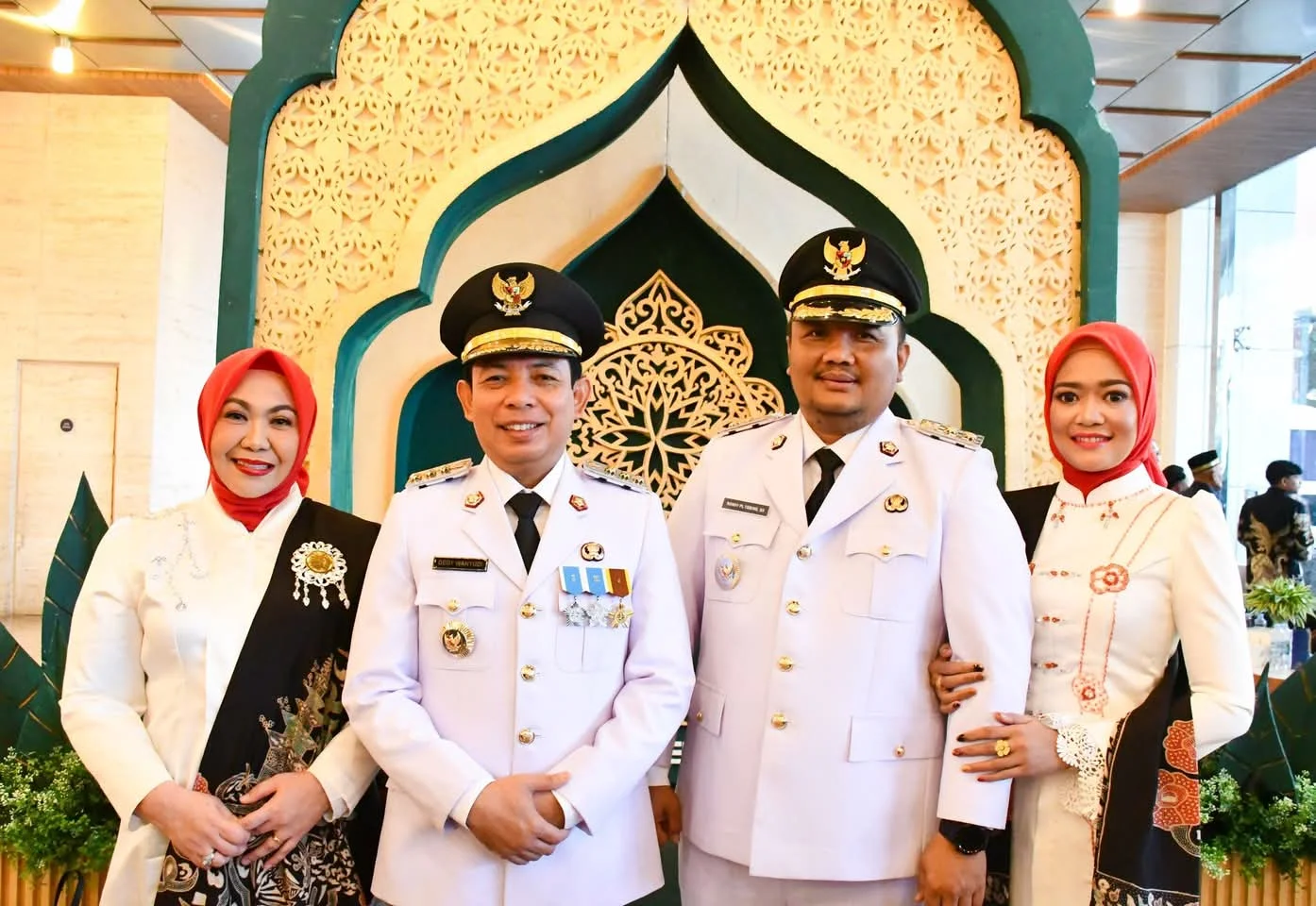 Dedy Wahyudi dan Ronny Tobing Resmi Dilantik Jadi Wali Kota dan Wakil Wali Kota Bengkulu Dedy Wahyudi dan Ronny Tobing Resmi Dilantik Jadi Wali Kota dan Wakil Wali Kota Bengkulu